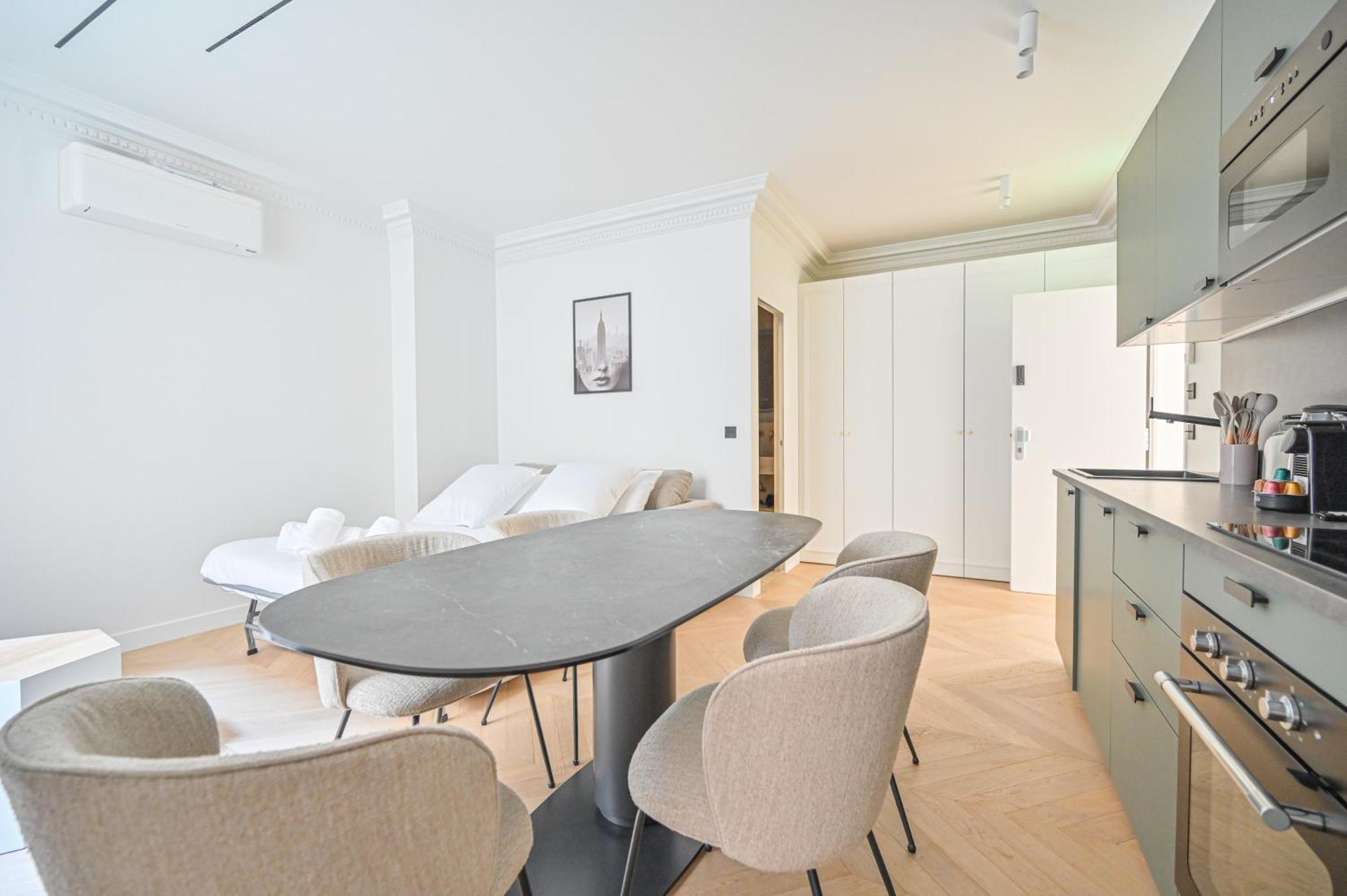 Sumptuous & Serene Parisian Flat Extérieur photo
