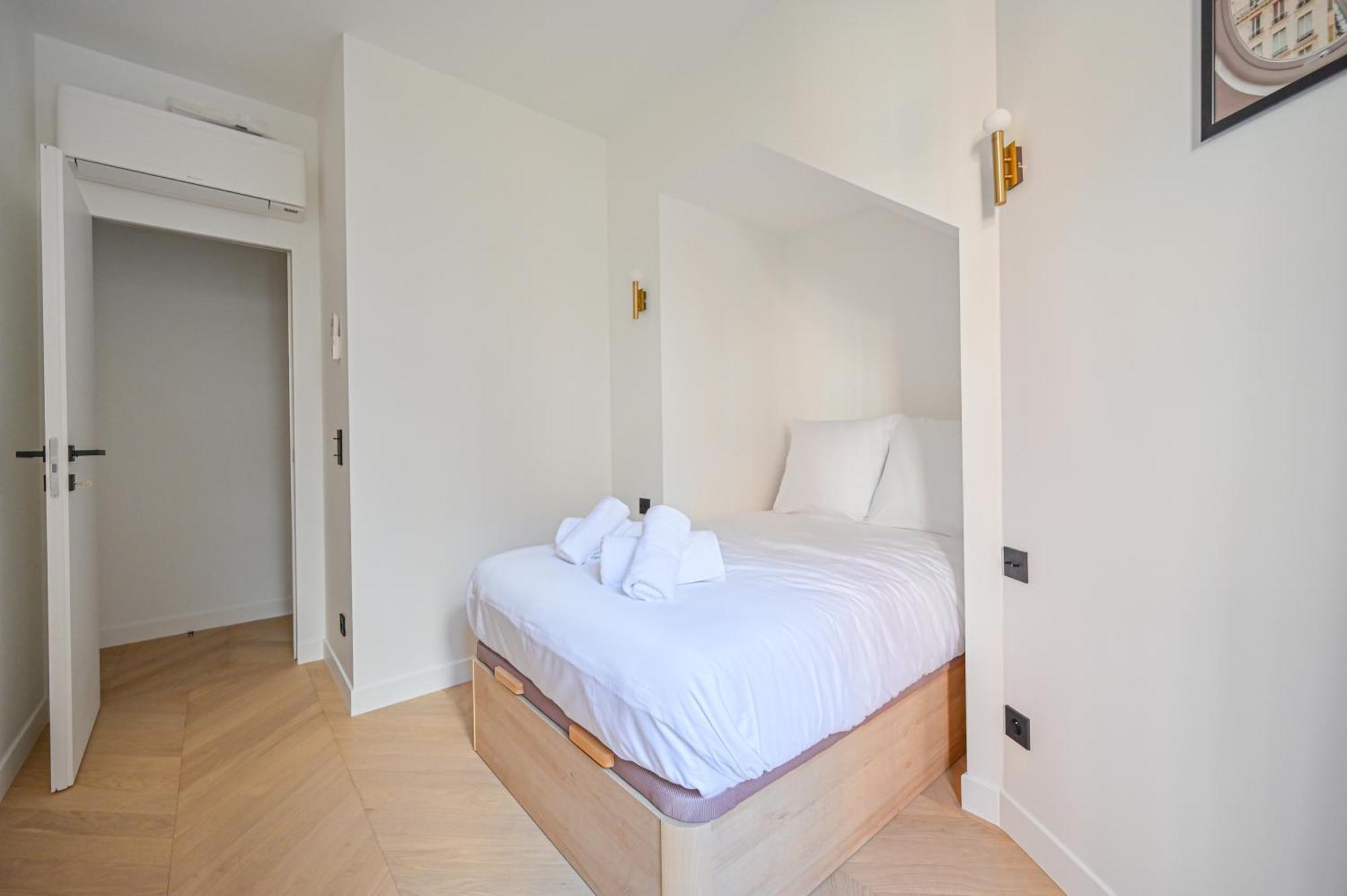 Sumptuous & Serene Parisian Flat Extérieur photo